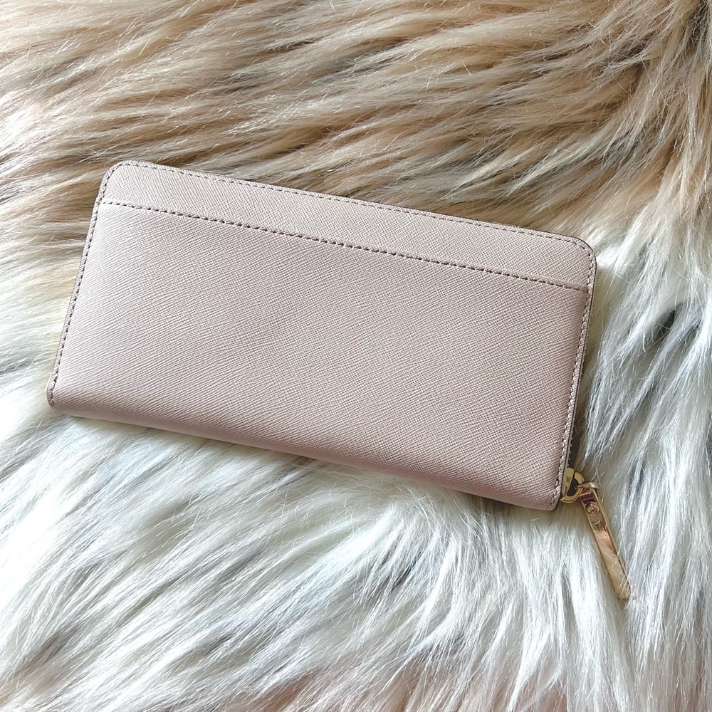 Authentic Kate Spade Zipper Wallet - Picture 4 of 4